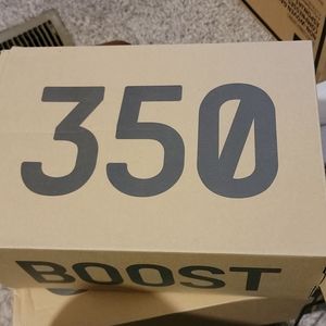 New Yeezy 350 (Bred)